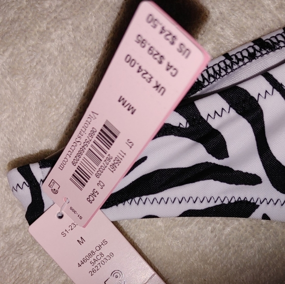 New Victoria Secrets Bathing Suits - Picture 3 of 7